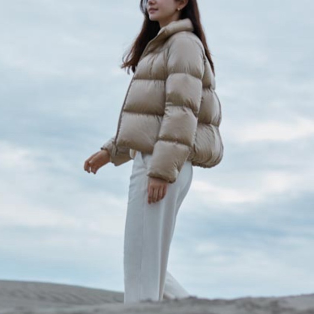 Uniqlo Ultra Light Down Shiny Puffer NWOT